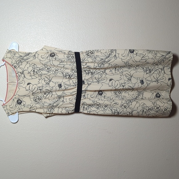 LOFT Cream and Black Floral Midi Dress Size XS - Picture 2 of 10